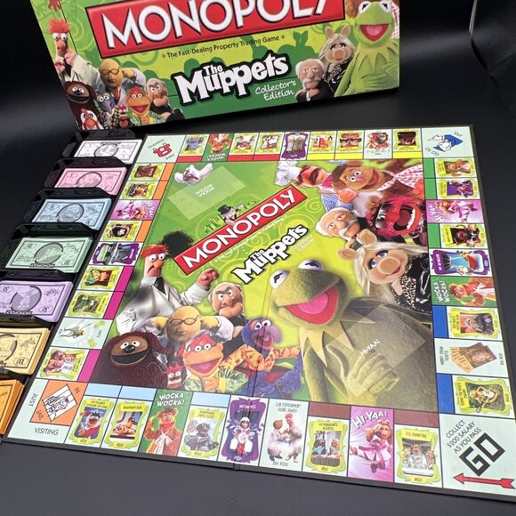 MONOPOLY The Muppets Collector's Edition 99% Complete 2010 Missing 1 House - Picture 5 of 16